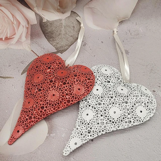 10 Pieces Small Wooden Hearts Embellishment Scrapbooking Craft with Hole  DIY Wind Chimes Hanging Tags Wedding Party