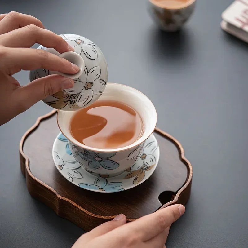 Japanese Cherry Blossom Ceramic Gaiwan Tea Brewing Household Kung Fu Tea Ceremony Bowl Single Bowl Cover The