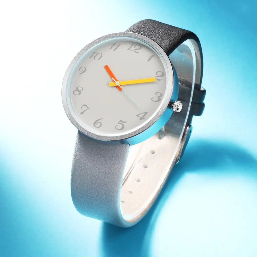 

Classic Fashion Women Men Quartz Watch Mens Women Watches Luxury Retro Big diamond Wristwatches