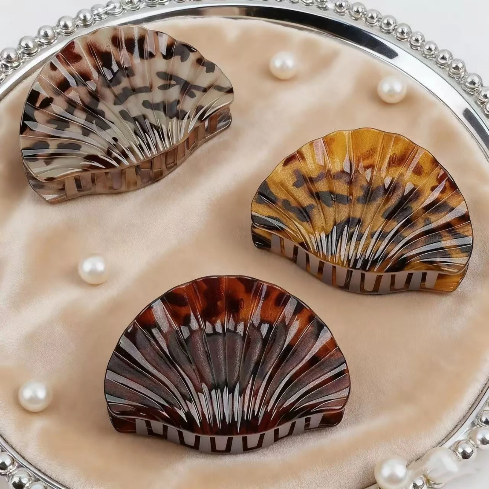 1PC Leopard Print Hair Claw Set, 3 Pcs Acrylic Scallop Hair Clamps,Stylish Daily Hair Accessories,Secure Hold Updo Hair Decor