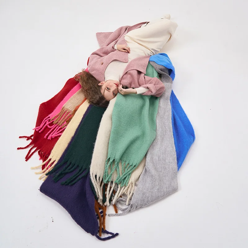 2023 Winter Simple Color Blocking Supple Plush Scarf Thickened Lengthen Warm Tassel  Comfortable Versatile Women Collar Shawl