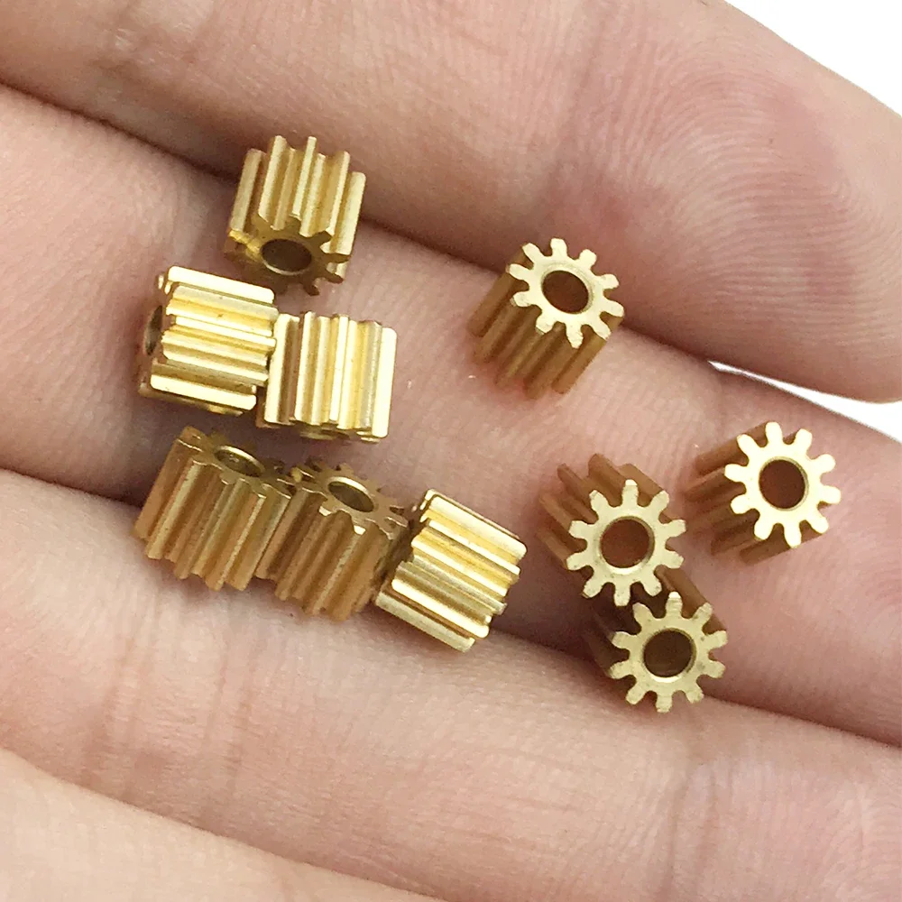 0.5M Modulus 7T 8T 9T 10T 11T 12T 13T 16T Teeth Metal Brass Gear Spindle Transmission Gear Fit 1mm 1.5mm 2mm 2.3mm Shaft transmission gear