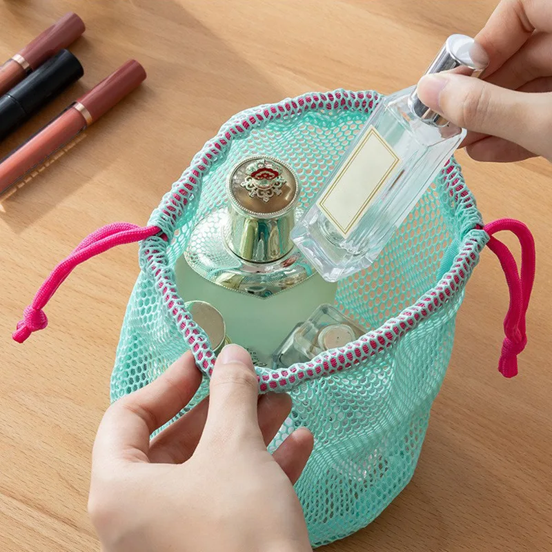 Portable Travel Nylon Mesh Cosmetic Bag Drawstring Drainage Storage Bag for Swimming And Bathing Single Color Pattern