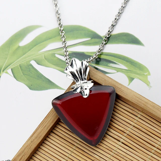 Fashion Fate Stay Night Necklace for Women Tohsaka Rin Hearts Pendant Necklaces Woman Trend Neck Silver Color Couples Gifts 1