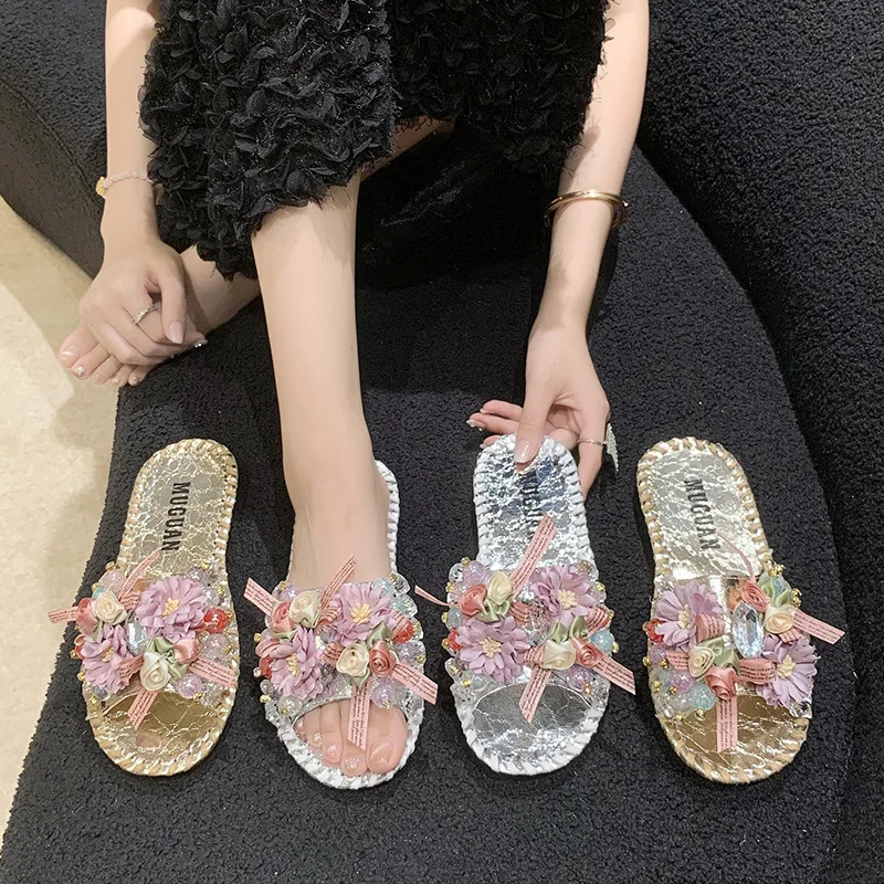 Summer Women Slippers New Style Flower Shining Face Wearing Slippers Casual Sandals Beach Shoes Fashion Women Shoes Sandals