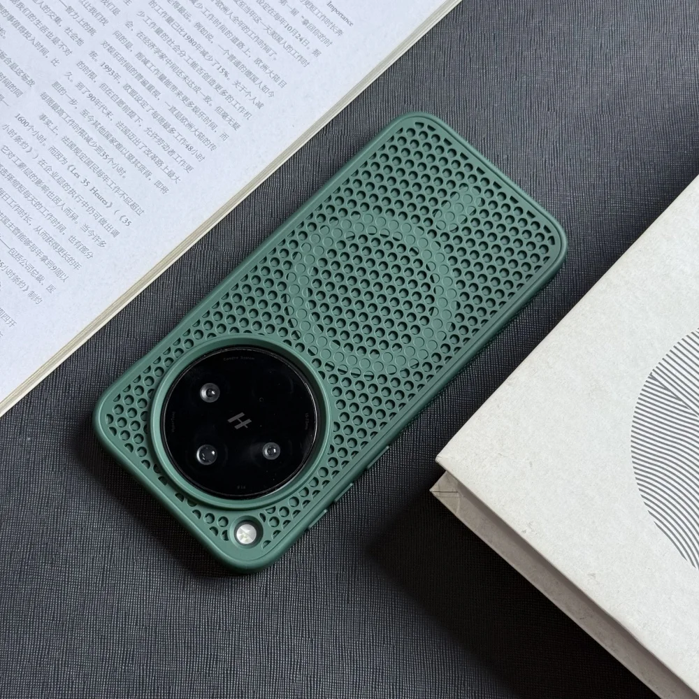 Cooling Armor Breathable Luxury Matte Magnetic Phone Case with Wireless Charging Compatibility