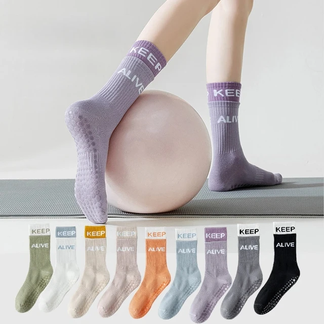 Yoga Socks with Grips for Women, Cotton Mid-tube Bottom Cushioned Socks Non  Slip Grip Socks for Yoga, Pilates, Dance, Ballet