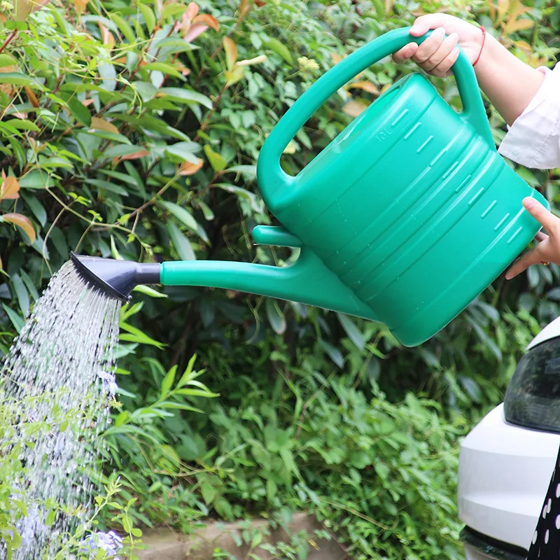 Long Mouth Watering Can Garden Gardening Tools Plastic Large-Capacity Watering Watering Watering Sprinkler Pot Thickened