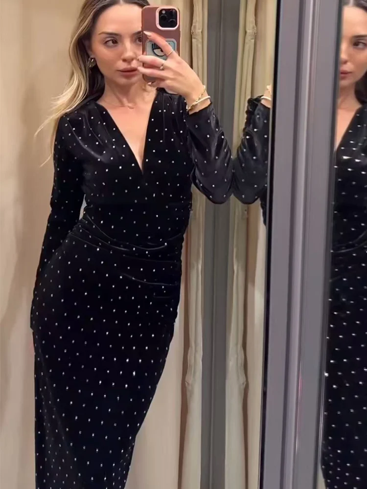 Fashion Long Sleeve Velvet Dress For Women Elegant Retro V-neck Bodycon Fit Chic Diamonds Beading Party Evening Gown Ladies