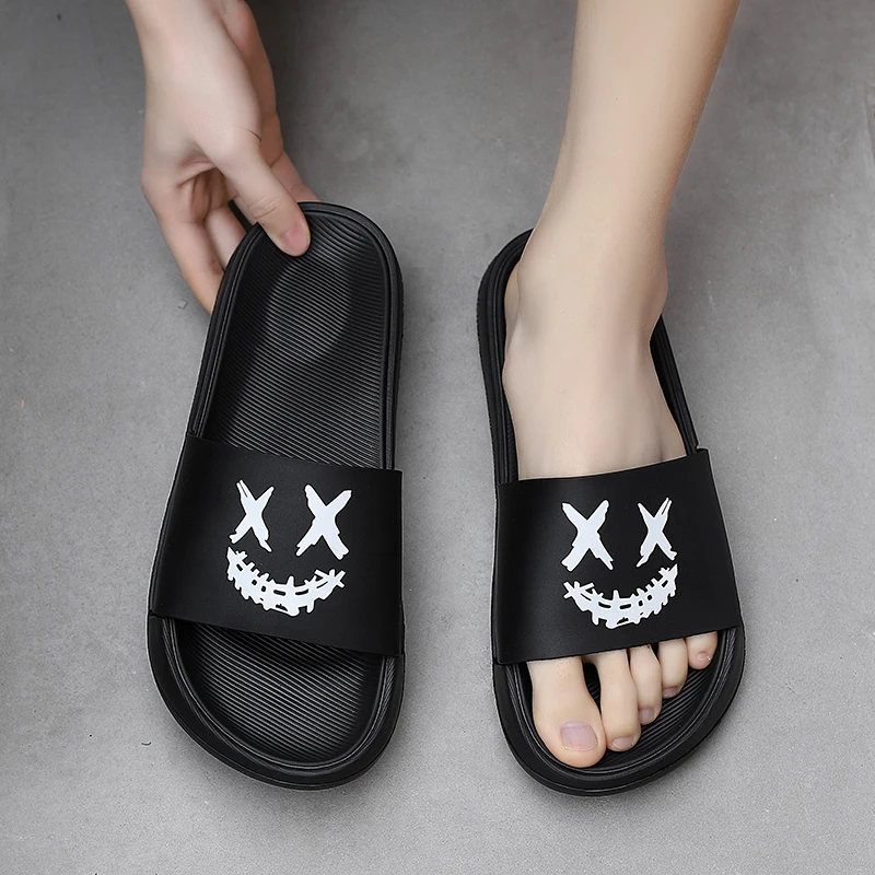 Fashion Men Slippers EVA Soft Sandals Men outdoor Home Flip Flops Slides Non-slip Summer Male Beach Sandals Platform Shoes