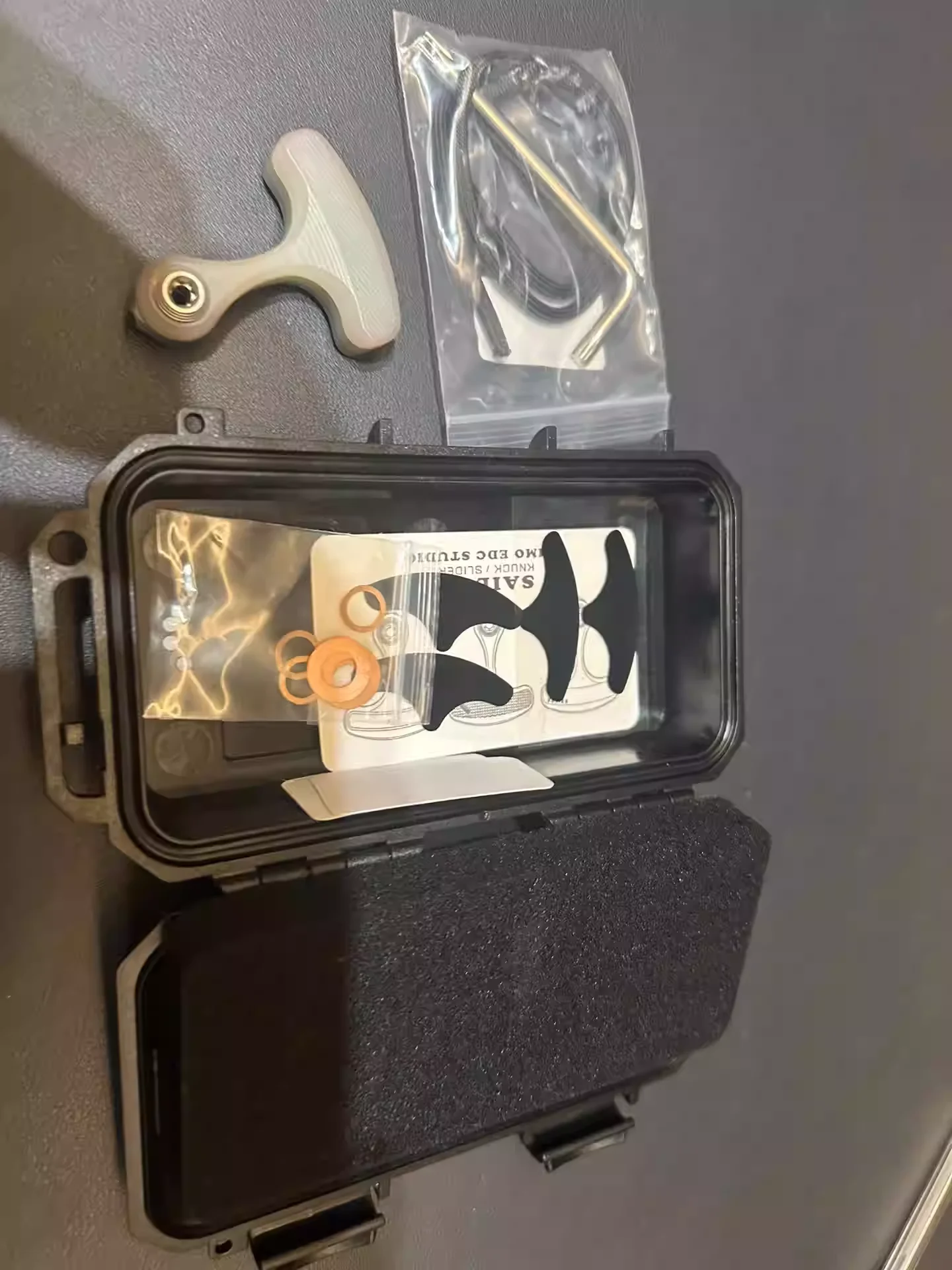 

Боеприпасы Сейлор пуш Тигр нефрит G10EDC