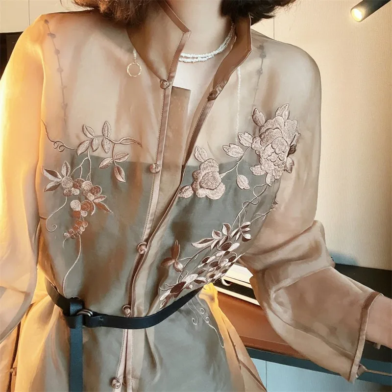 

Женская длинная рубашка с вышивкой, рубашка в китайском стиле с воротником-стойкой, женская одежда, винтажные топы из органзы, рубашки для весны и осени