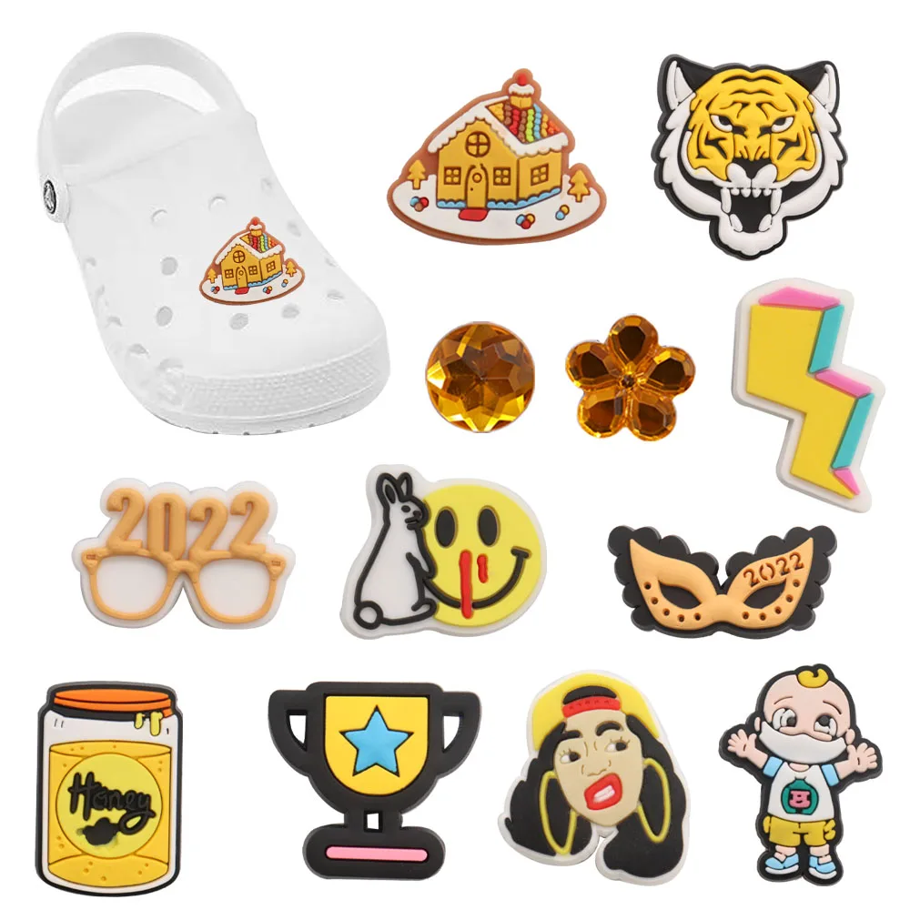 

Mix 50pcs PVC Tiger Baby Rabbit Woman Trophy House Lightning Honey Sandals Shoe Charms Accessories Shoe Buckle Fit Kids Croc