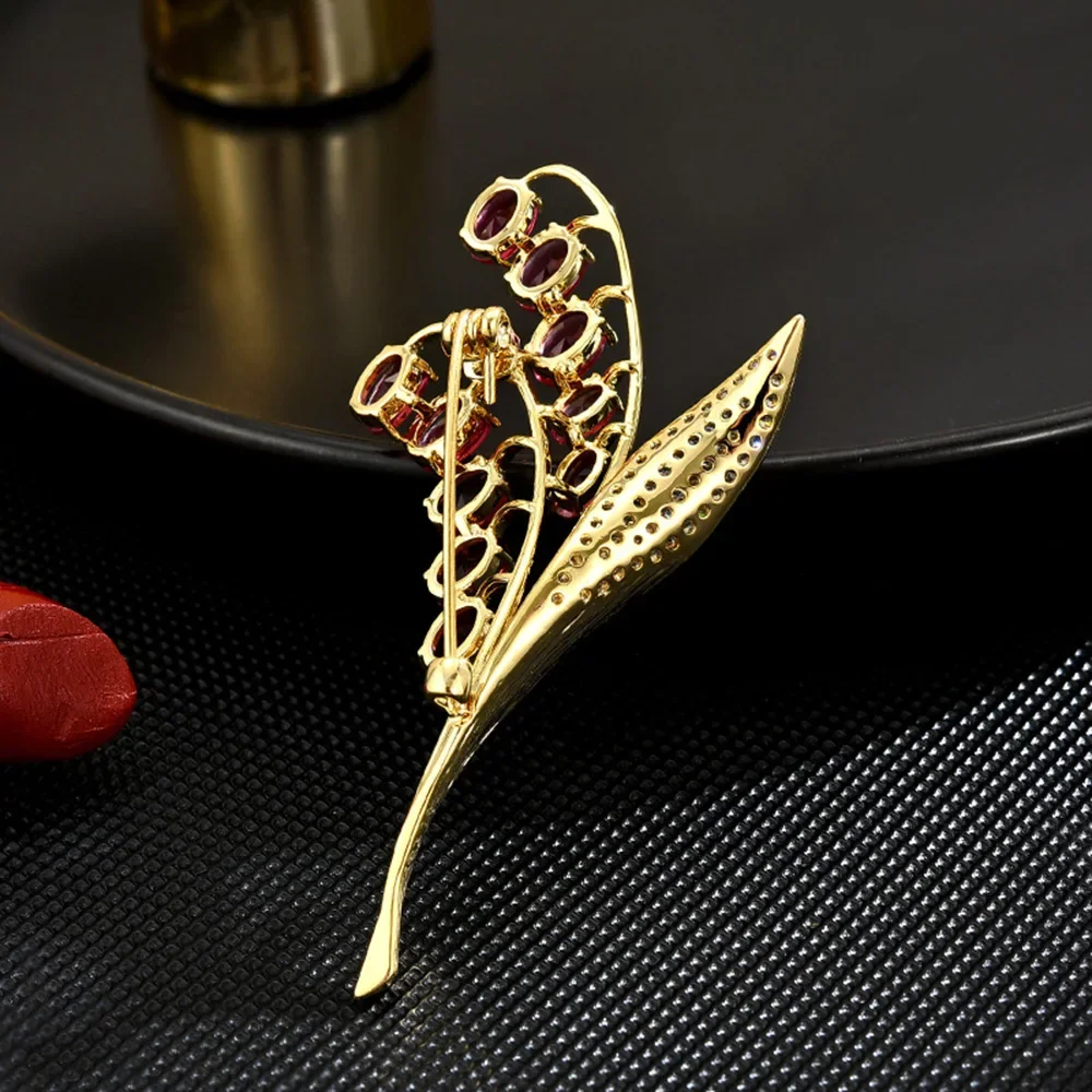 Luxury Copper Micro Inlaid Cubic Zirconia Bell Orchid Brooch Pins Women's Wedding Jewelry Gifts Clothing Accessories Pin Gift