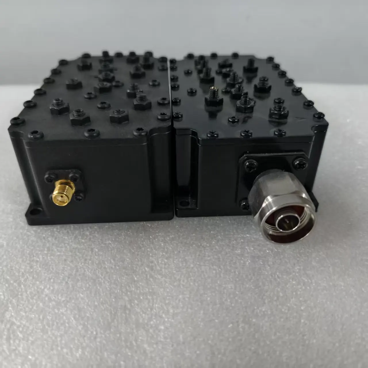 INDBOOSTER 868MHz 실내 캐비티 필터 863-870MHz 저손실 SMA 타입 N 타입 RF 신호 필터