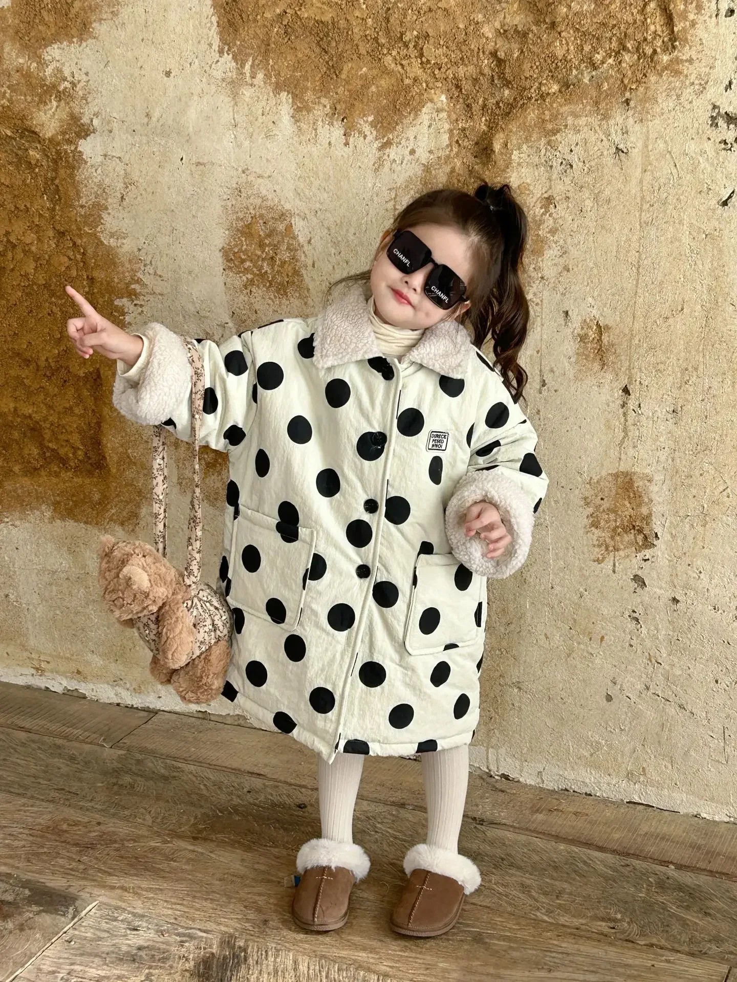 

New Korean Children's Top Girl And Boy Winter Outerwear Baby Outdoor Clothes Down Luxury Jacket Kids Padding Free Shipping