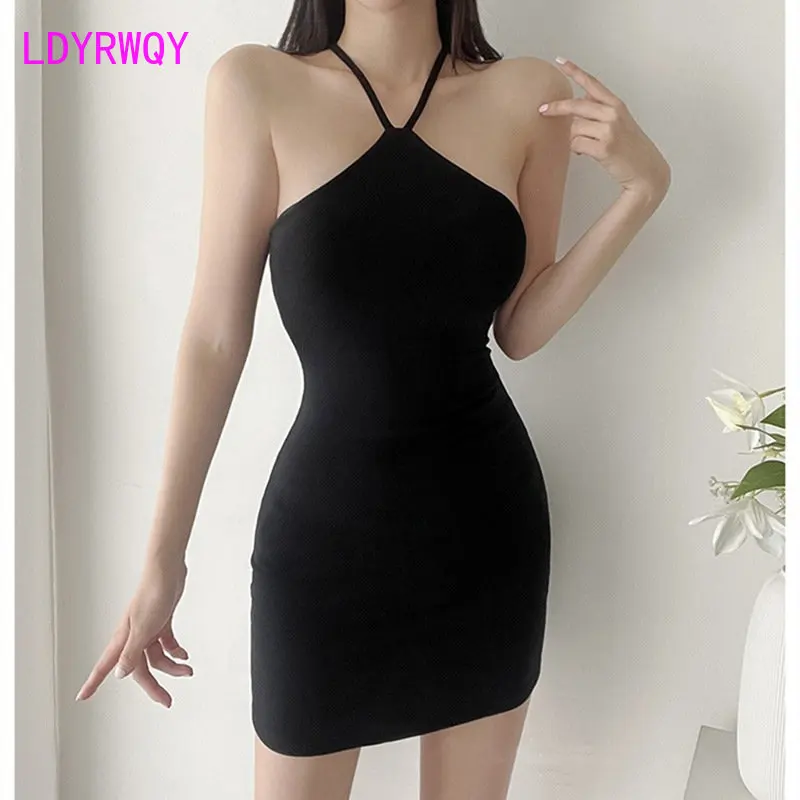 

Korea spring and summer 2023 new slim temperament hanging neck tight bag hip bottoming dress female