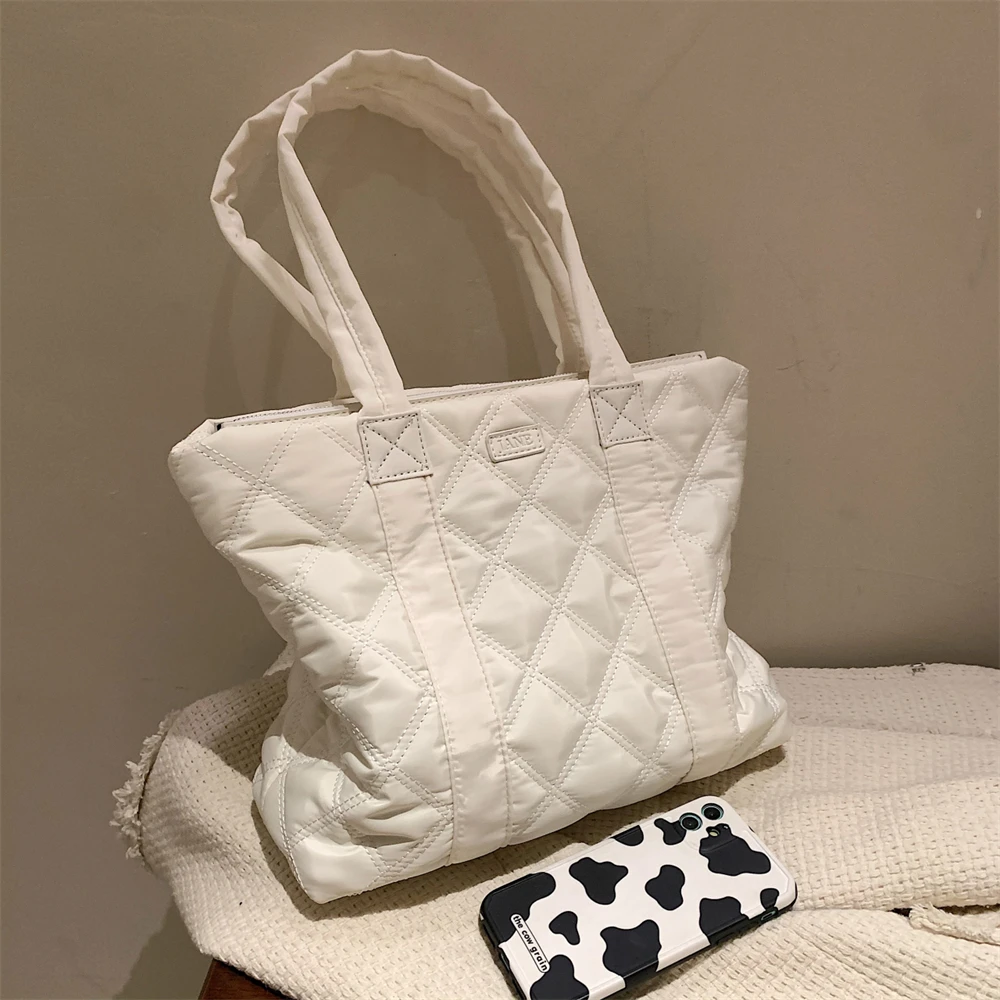 MOODS Padded Shoulder Bags For Women Diamond Pattern Black