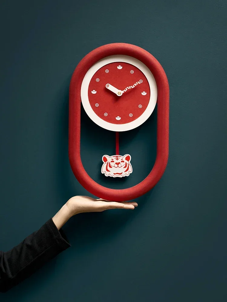 

2023 Tiger New Year Clock Watch Wall Clock Living Room Personality Creative Net Red Background Wall Decoration Art Home