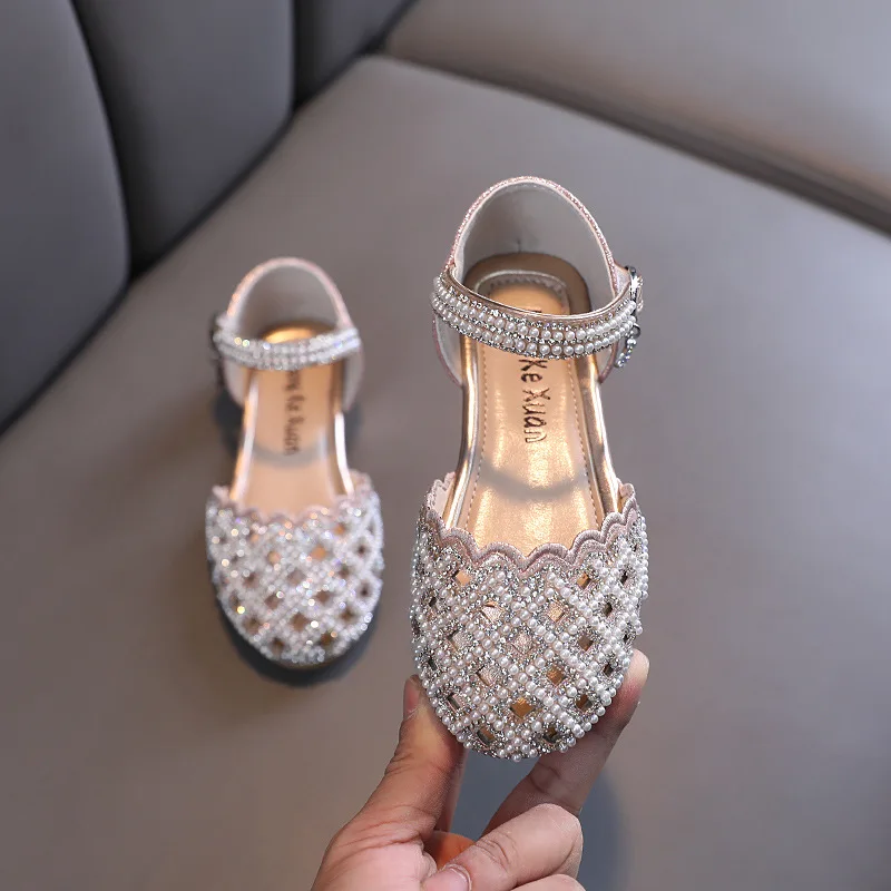 Ainyfu Kids Pearl Flats Sandali Ragazze Princess Strass Party Sandals Pelle Per Bambini Scava Fuori Scarpe Da Spiaggia Taglia 21-36