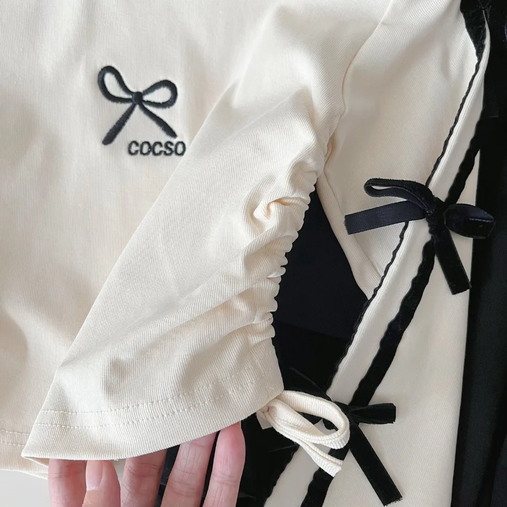 الخريف أزياء جديدة الفتيات الملابس الأحمر القوس الديكور إلكتروني التطريز طويلة الأكمام أعلى + السراويل العمل 2 قطع مجموعة ملابس الأطفال