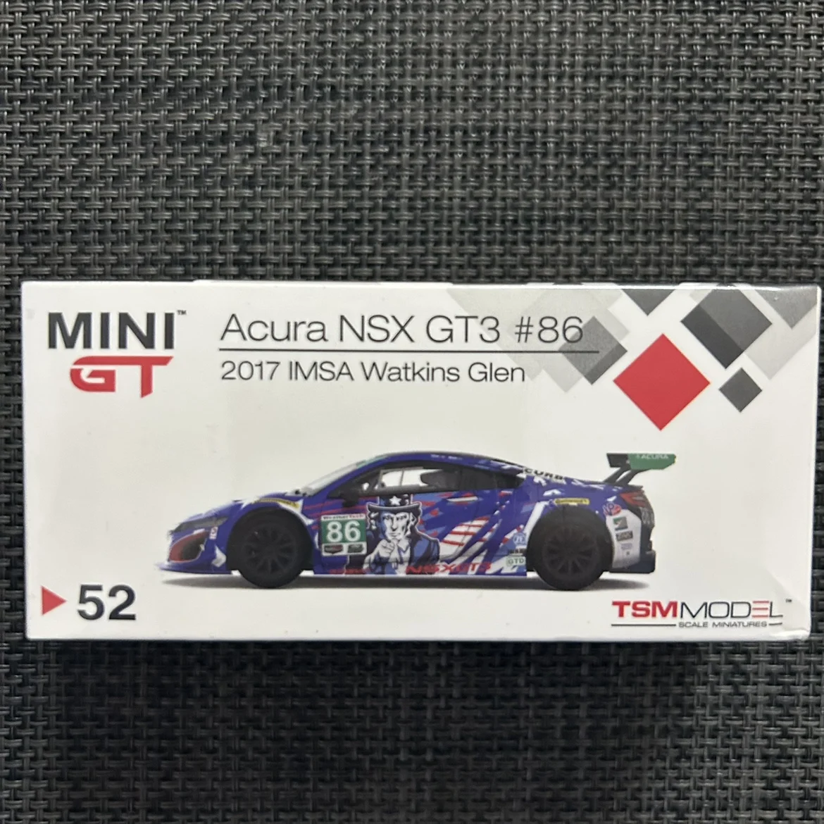 

MINIGT 1/64 #52 Honda Acura NSX GT3 #86 2017 IMSA Watkins Glen Die-cast alloy car model collection display gifts