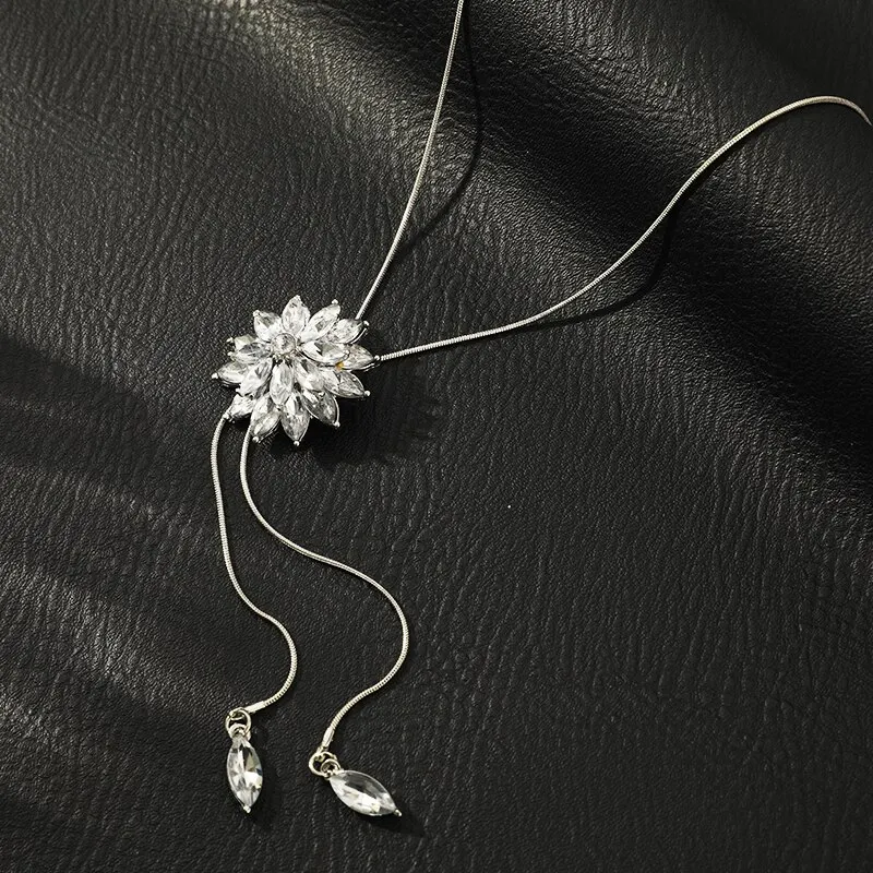 Luxury Winter Handbag Charm Glitter Crystal Horse Pendants 