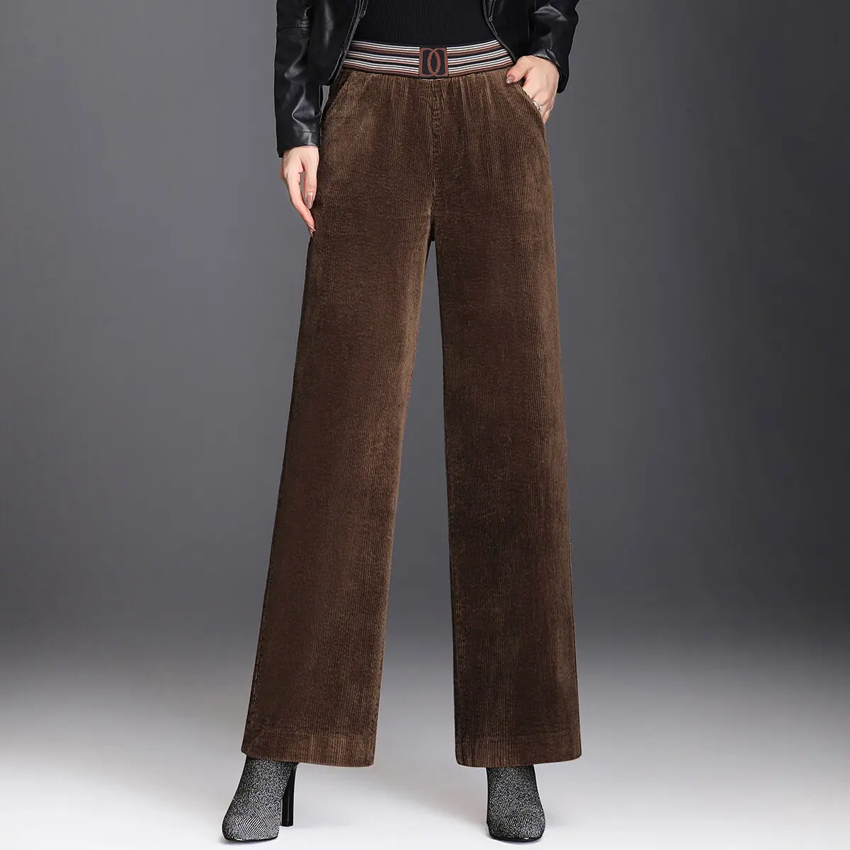 Рисунок 3 - Брюки женские вельветовые прямые с завышенной талией