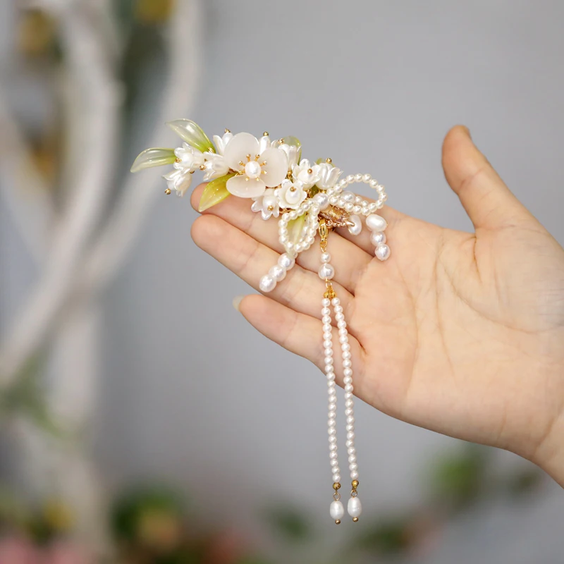 FXLRY Original Handmade Natural Pearl Elegant Lily Of The Valley Flowers Hairpin Side Clip Women``s Side Clip Headdr