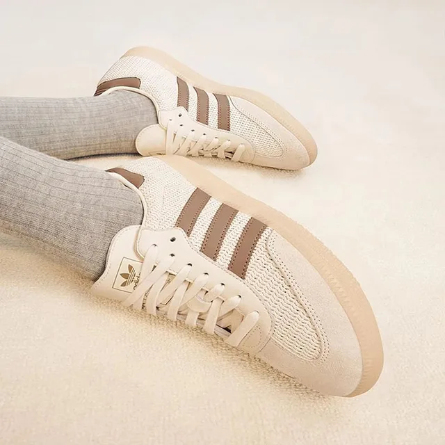 Adidas Originals Samba OG Soft Comfort Thin Sole Durable Low Top Skate Shoes Unisex Beige Casual Sneakers JI3185 1