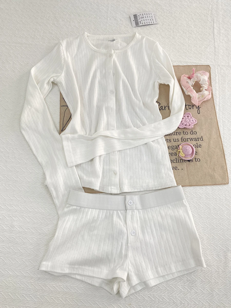 button white set B