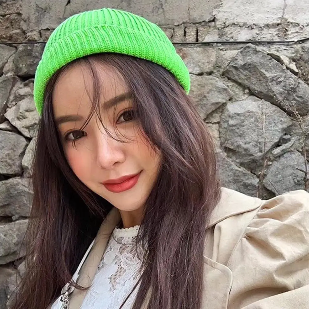 

Winter Knitted Hat Soft Stretchy Winter Knitted Beanie Hat for Men Women Warm Skull Cap for Outdoor Activities Skiing Cycling