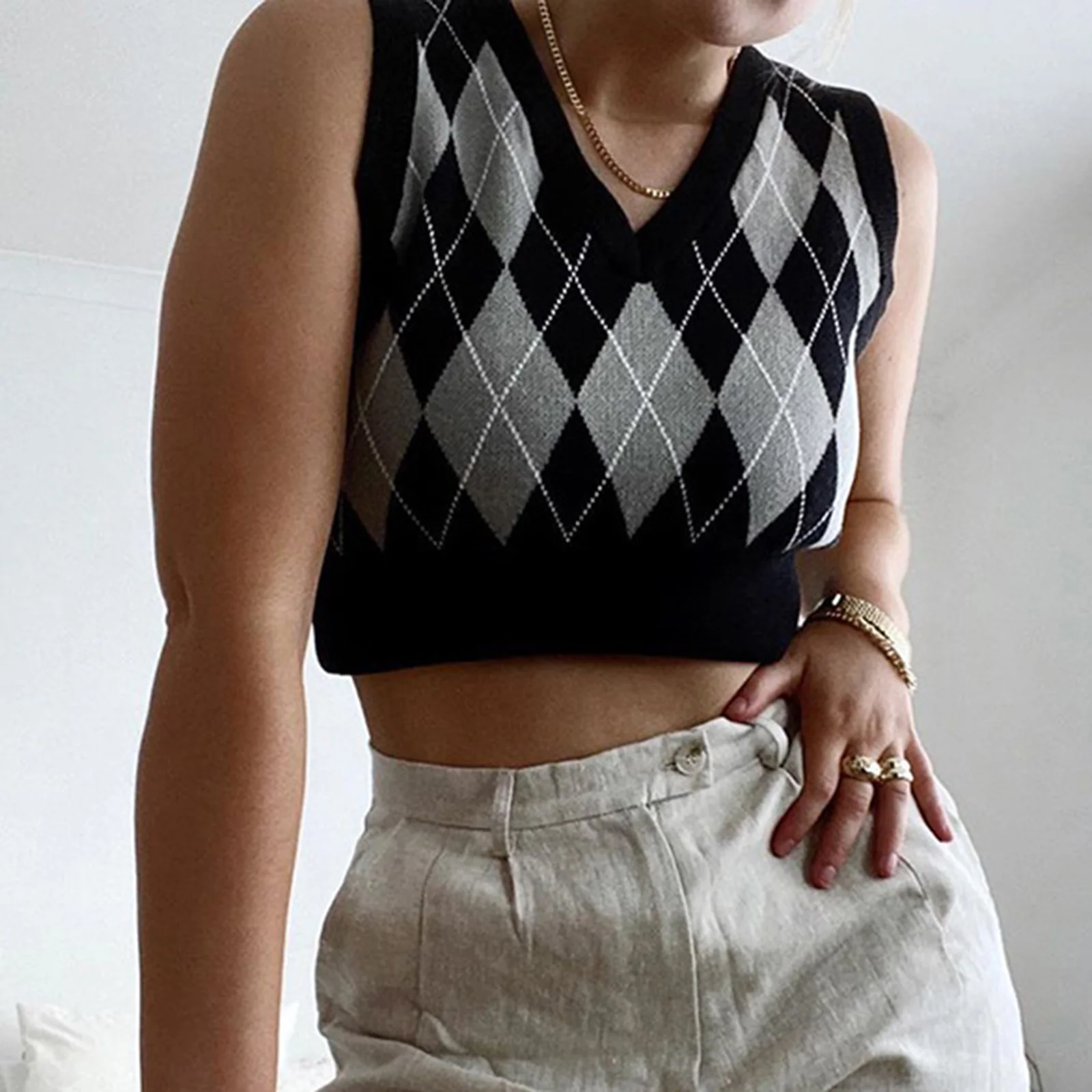 

Womens Vest Tops V Neck Argyle Knitted Vest Fashion Contrast Color Plaid Sleeveless Crop Top Pullover Sweater