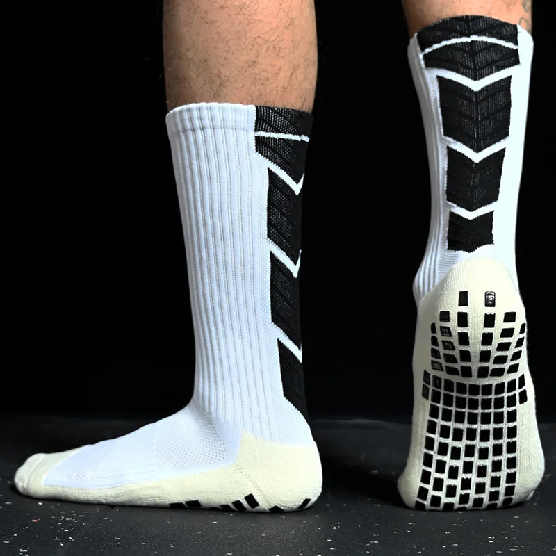 wonhag Calcetines de fútbol para hombre antideslizantes 1/3/4 pares de  almohadillas antideslizantes para fútbol, baloncesto, deportes con pinzas