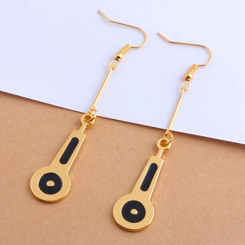 JoJo Bizarre Adventure Drop Earrings Cosplay Props Ear Clip Jewelry