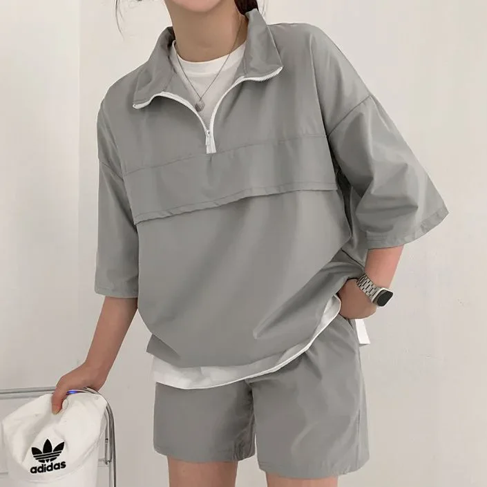 thumbnail image 2 of Conjunto de 2 piezas de polo y pantalones cortos de manga corta con cremallera y cuello alto para mujer, ropa deportiva informal de verano a la moda para parejas, 2 of 5
