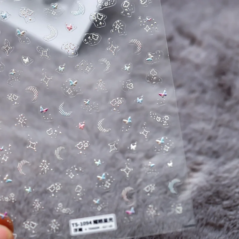 1 Foglio 5D Realistico Sollievo Scintillio Piccola Stella Starlit Sky Moon Farfalla Adesivo Nail Art Adesivi Decalcomanie Ornamenti Per Manicure