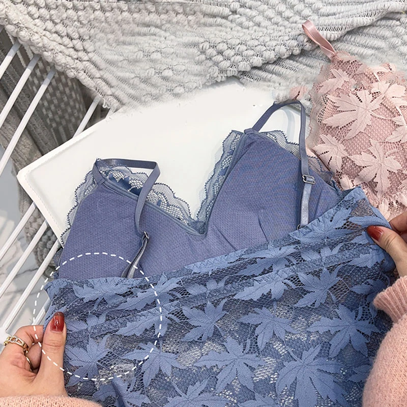 2021 Female Summer Crop Tank Top Women Fashion Deep V Lace Bras Embroidery Floral Tank Top Bra Wrapped Chest Camisole Padded Bra