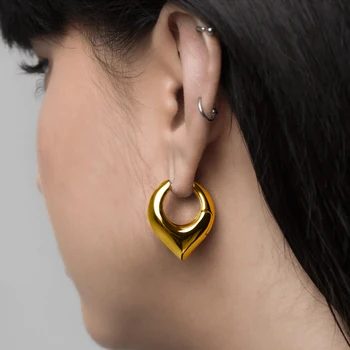 Smooth Gold Plated Love Heart Round Chunky Hoop Earrings for Women Glossy Circle Ear Buckle Huggies Vintage Jewelry Gift