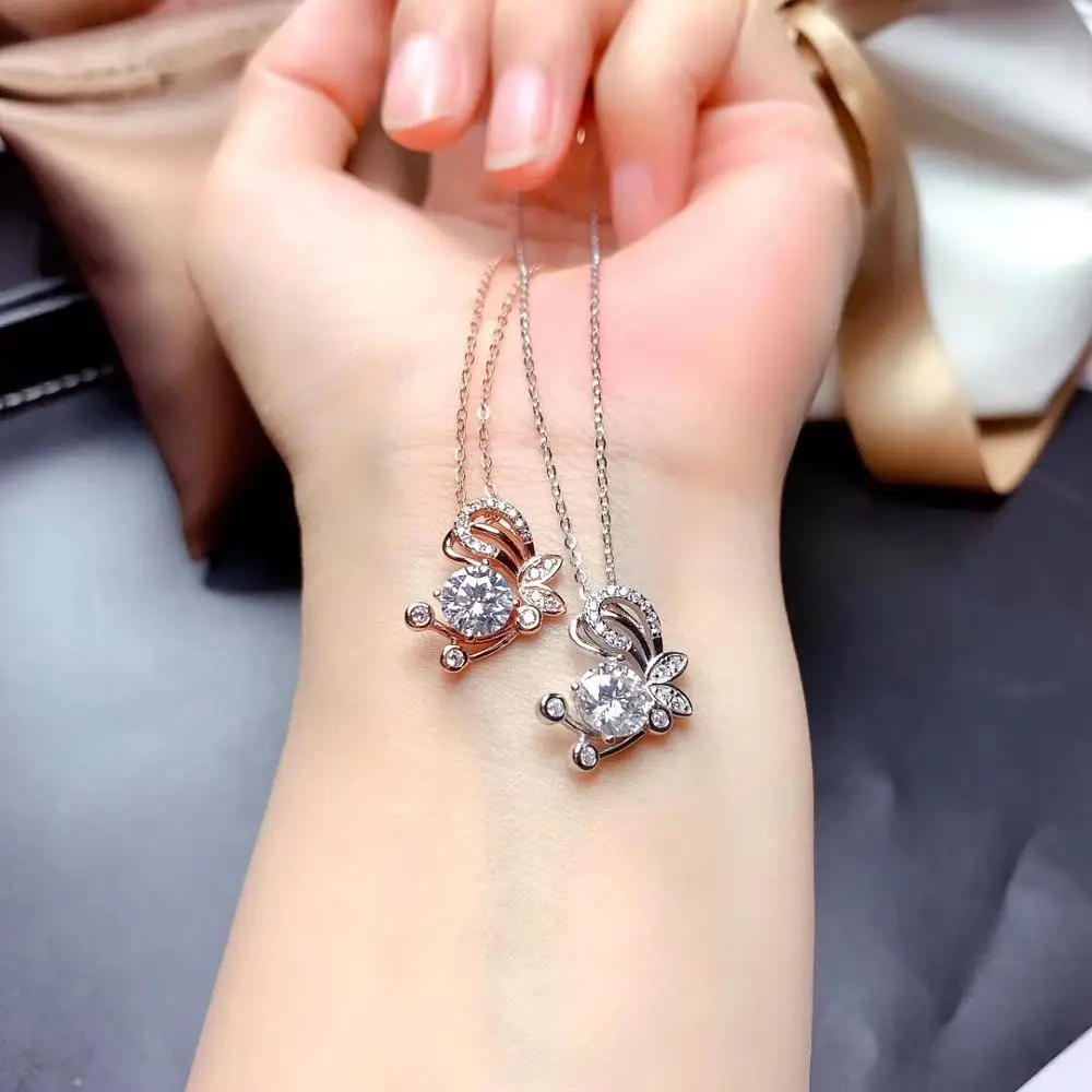 

New Style Moissanite Necklace for Women Jewelry 925 Silver Shiny Gem Family Union Necklace Couple Love Gift Luxury