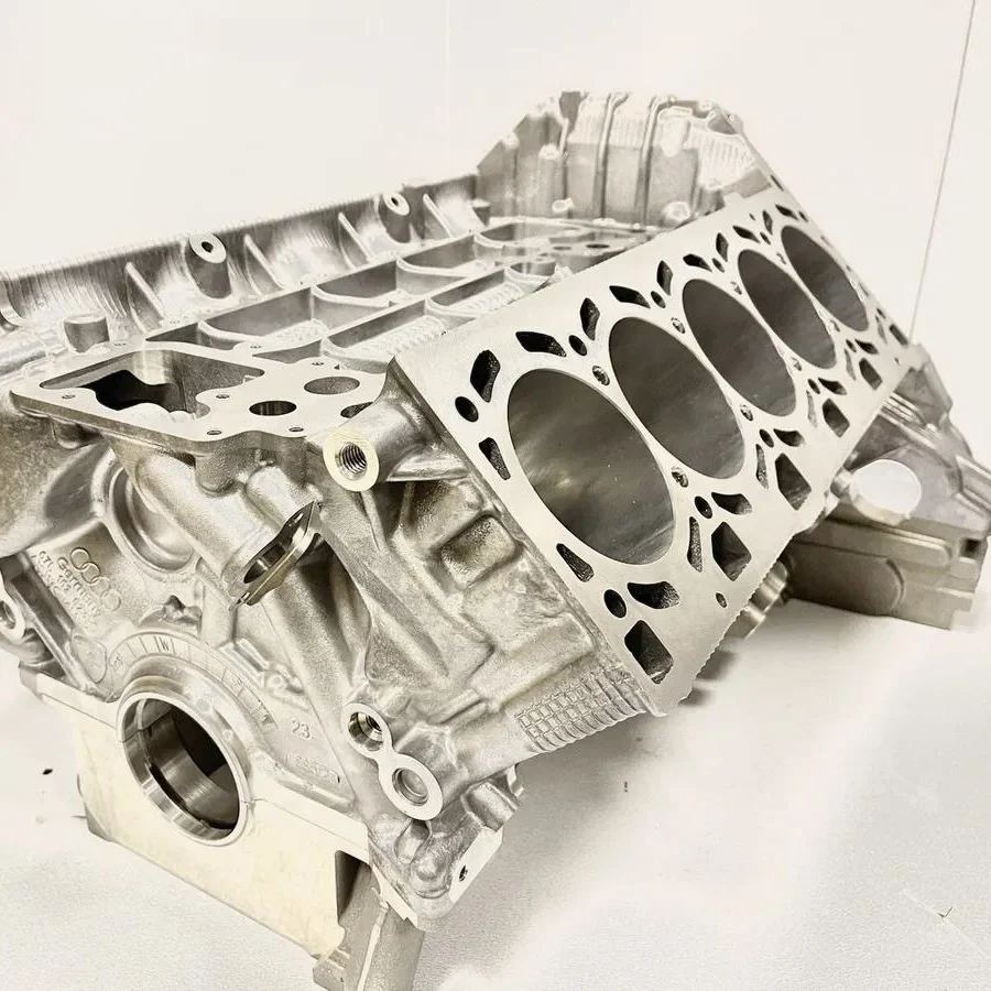 Рисунок 5 - Цилиндрический блок двигателя 5