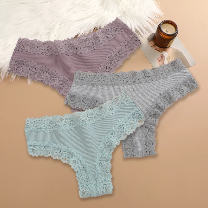 Women's Floral Lace Cotton Panties - Trendy Patchwork Briefs (3-Pack)