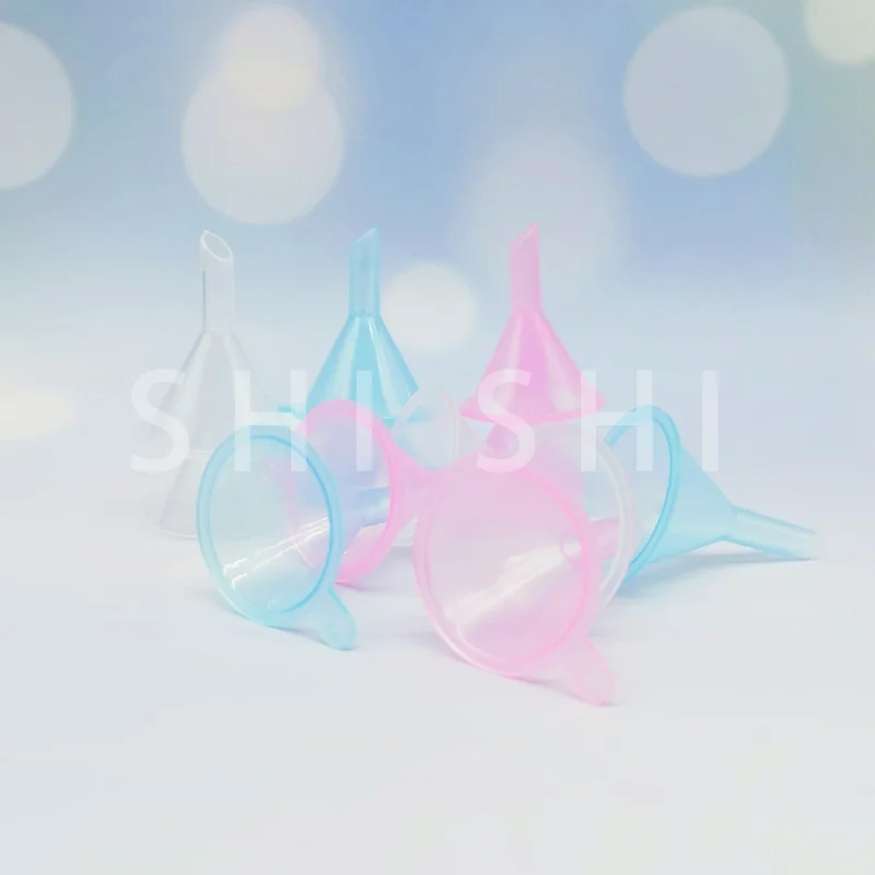 100 PCS 미니 깔때기 작은 플라스틱 향수 기관총 병 미니 액체 오일 퍼널 실..