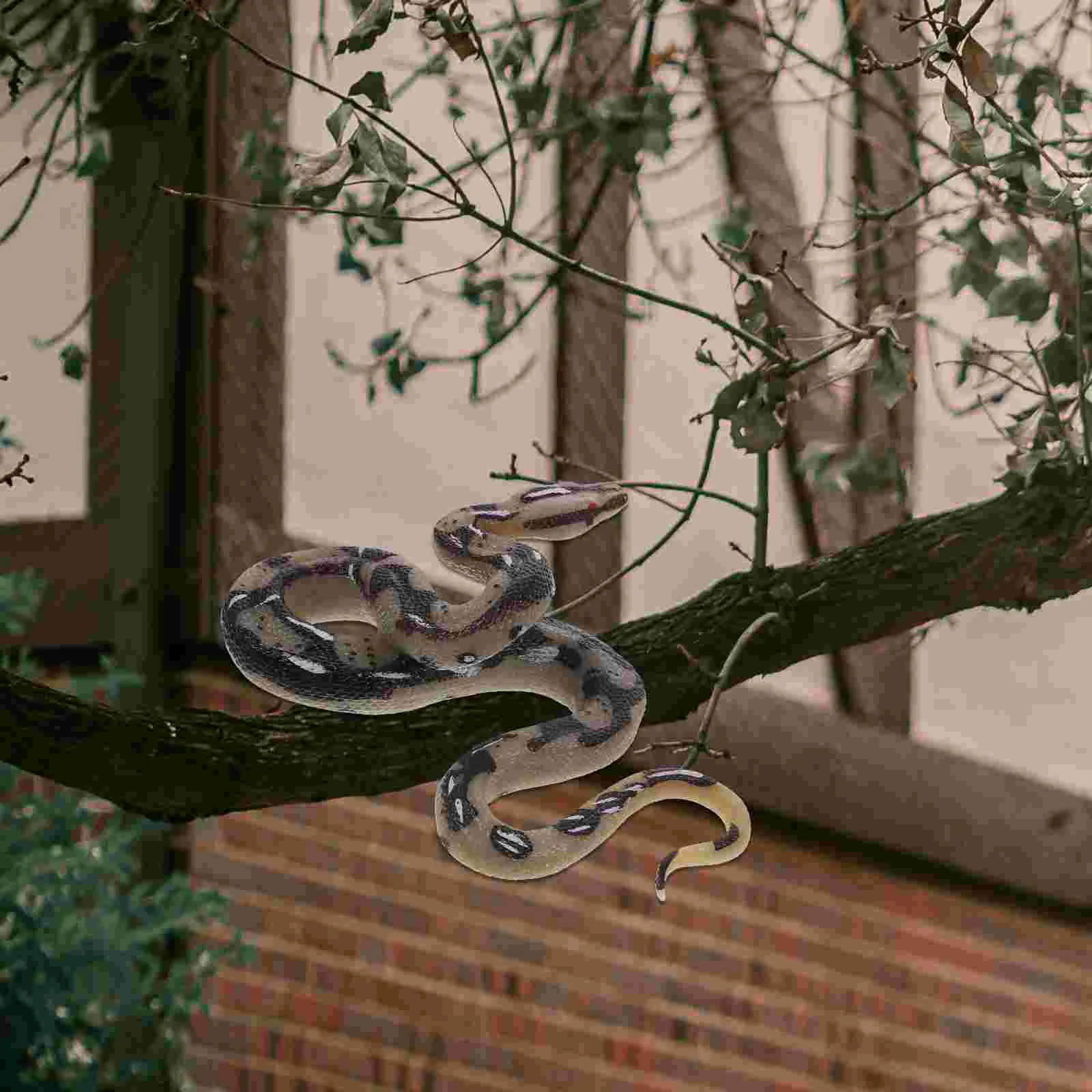 Рисунок 4 - Резиновые змеи 15 см