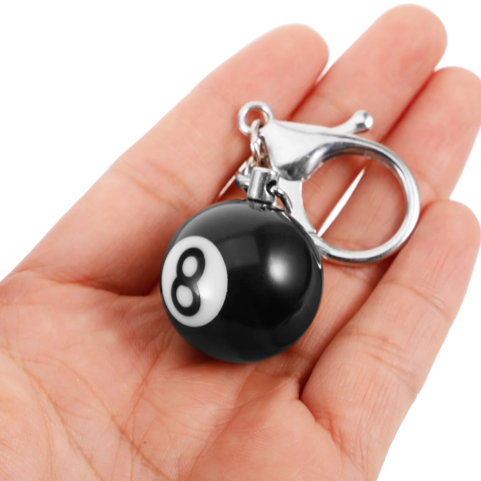 Рисунок 3 - Брелок для ключей с бильярдным