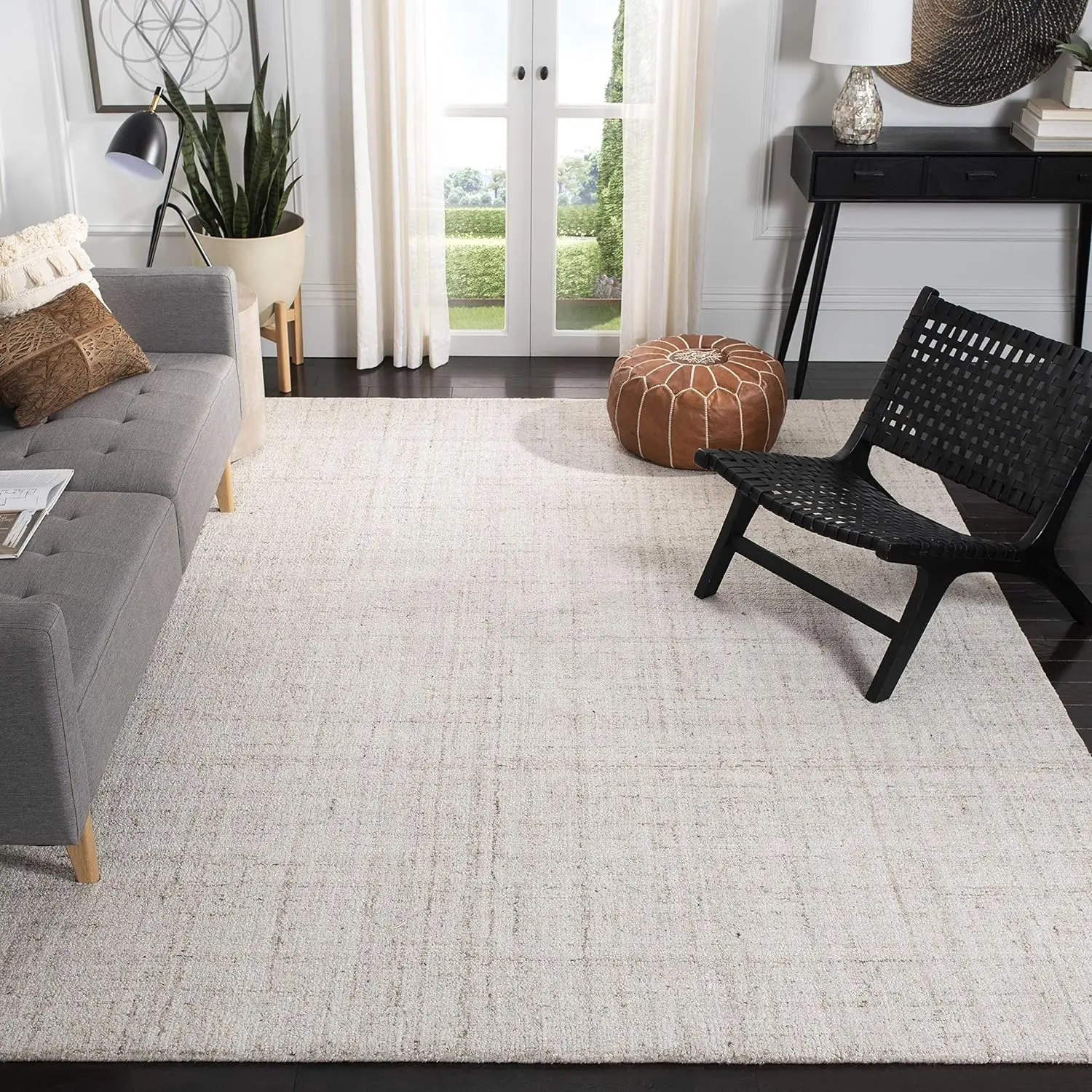 

SAFAVIEH Abstract Collection Area Rug - 9' x 12', Ivory & Beige, Handmade Wool & Viscose,