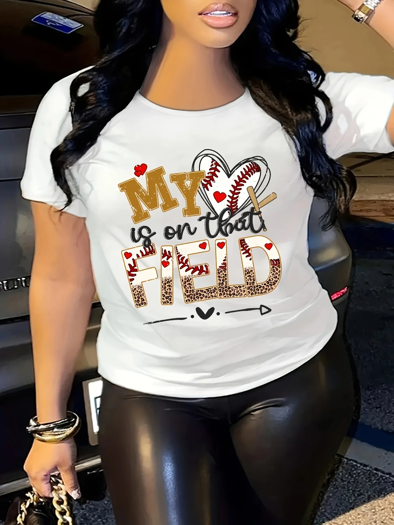 

Leopard Print Baseball T-shirt for Women - Comfortable Short Sleeve Sports Top