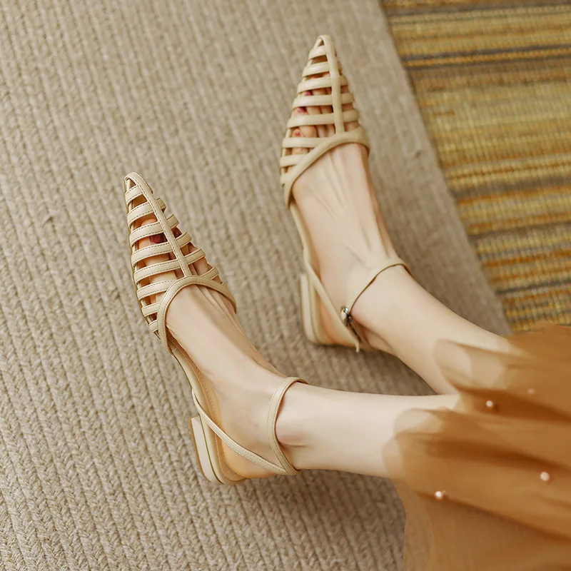 

Sandals Women'sRetro Roman Pointed Toe Thick Heel Hollow One-word Buckle Flat with shoes Ankle Strap Low Heel Sapatos Femininos