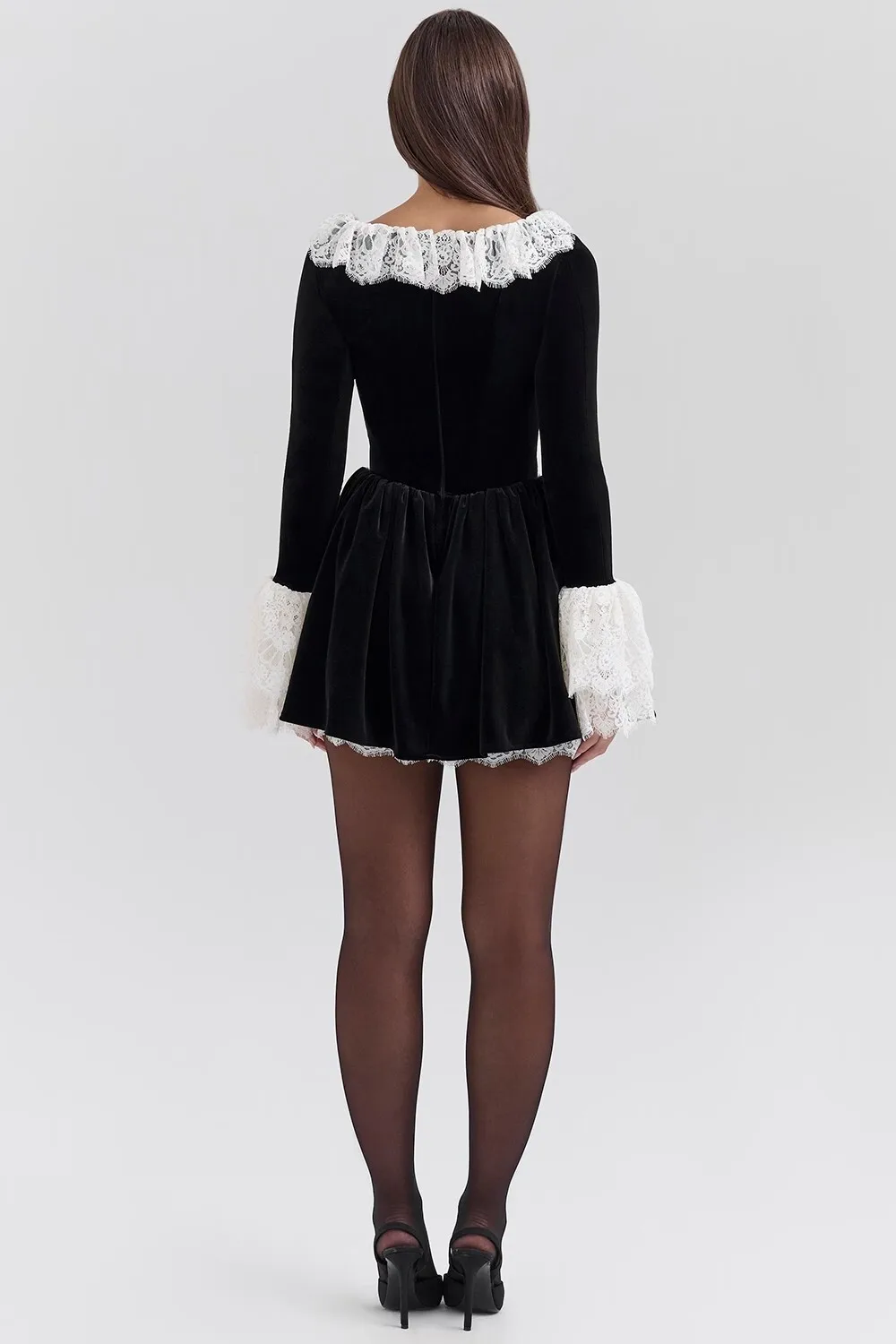 Sexy Square Neck Lace Velvet PatchWork Bodycon Dress For Women Elegant Autumn/Winter Long Sleeved Pleated Slim Vestido