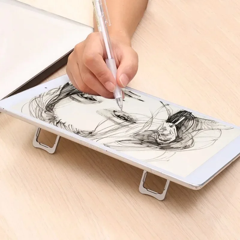 조정 가능한 아연 합금 미니 접이식 휴대폰 스탠드, 휴대용 노트북 거치대 발, 자체 접착 보이지 않는 노트북 킥 스탠드